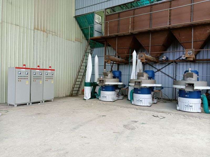 生物质颗；